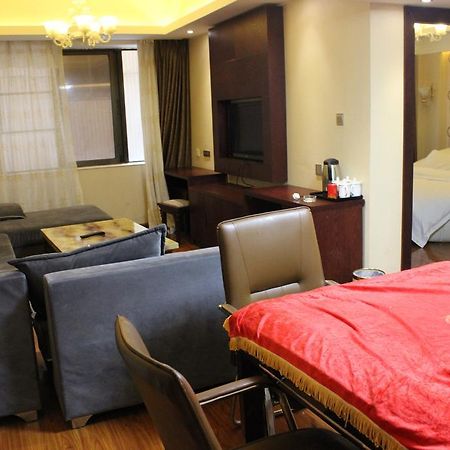 Kunming Youlian Hotel מראה חיצוני תמונה