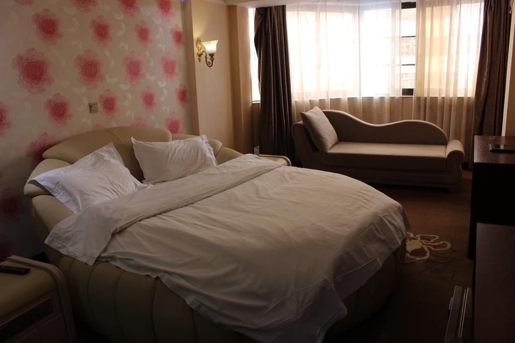 Kunming Youlian Hotel מראה חיצוני תמונה