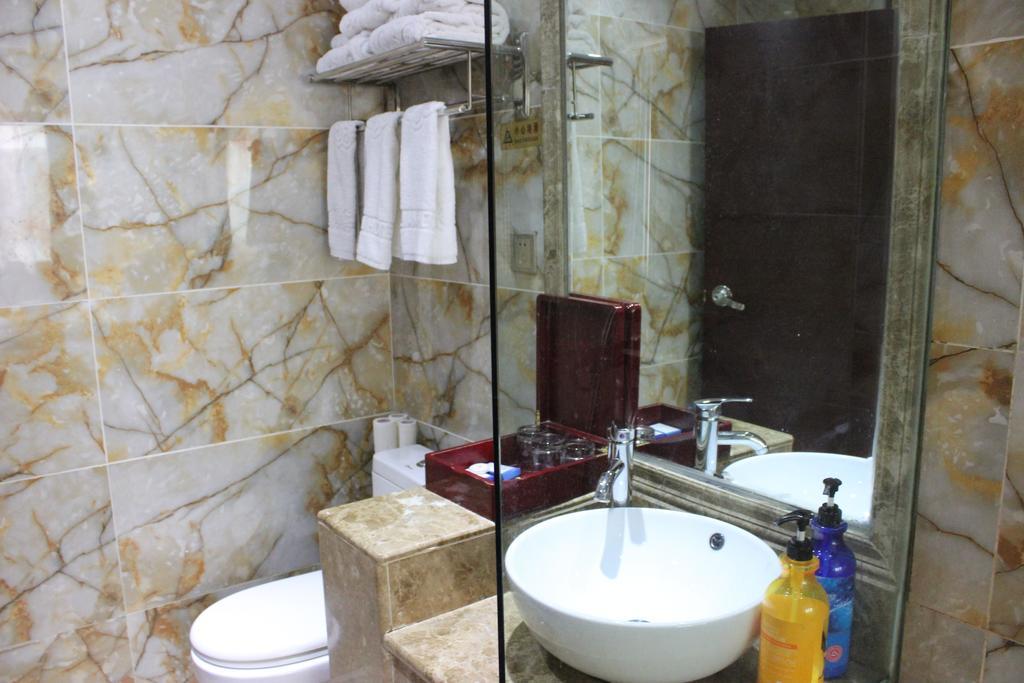 Kunming Youlian Hotel מראה חיצוני תמונה