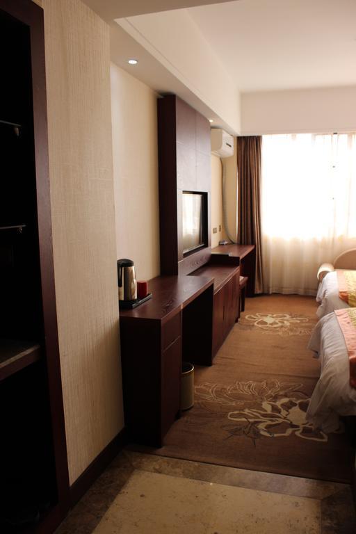 Kunming Youlian Hotel מראה חיצוני תמונה