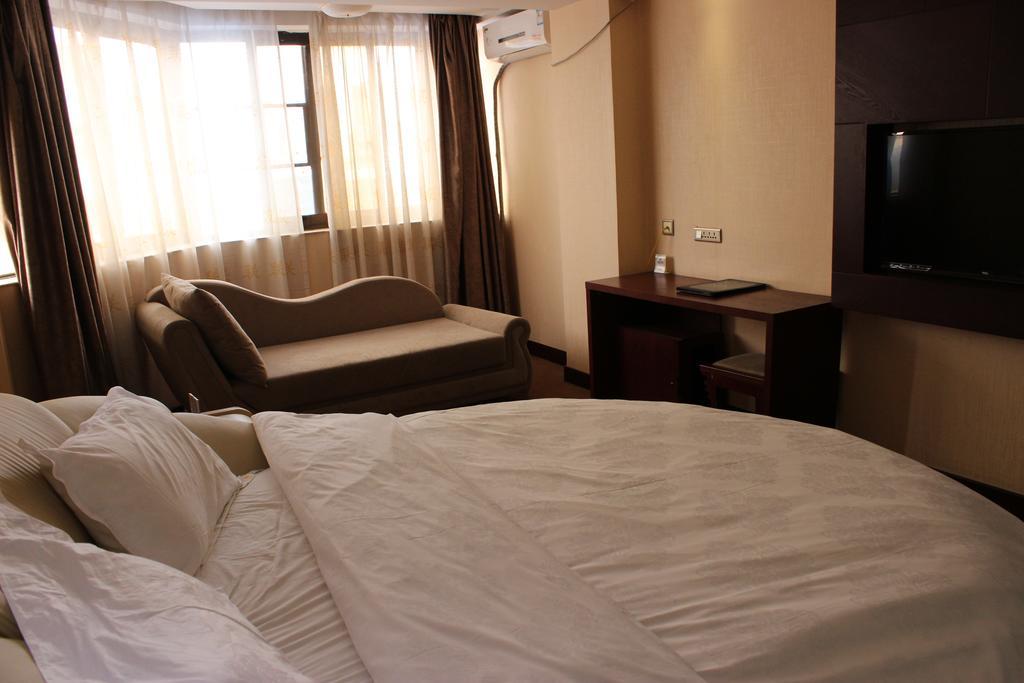 Kunming Youlian Hotel מראה חיצוני תמונה