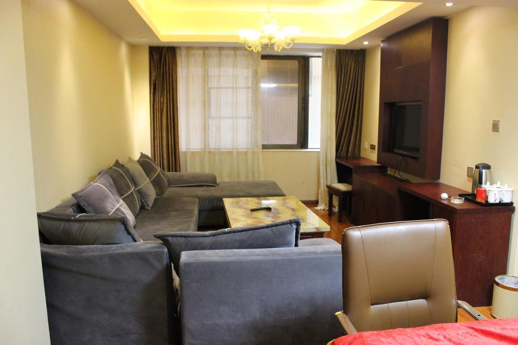 Kunming Youlian Hotel מראה חיצוני תמונה